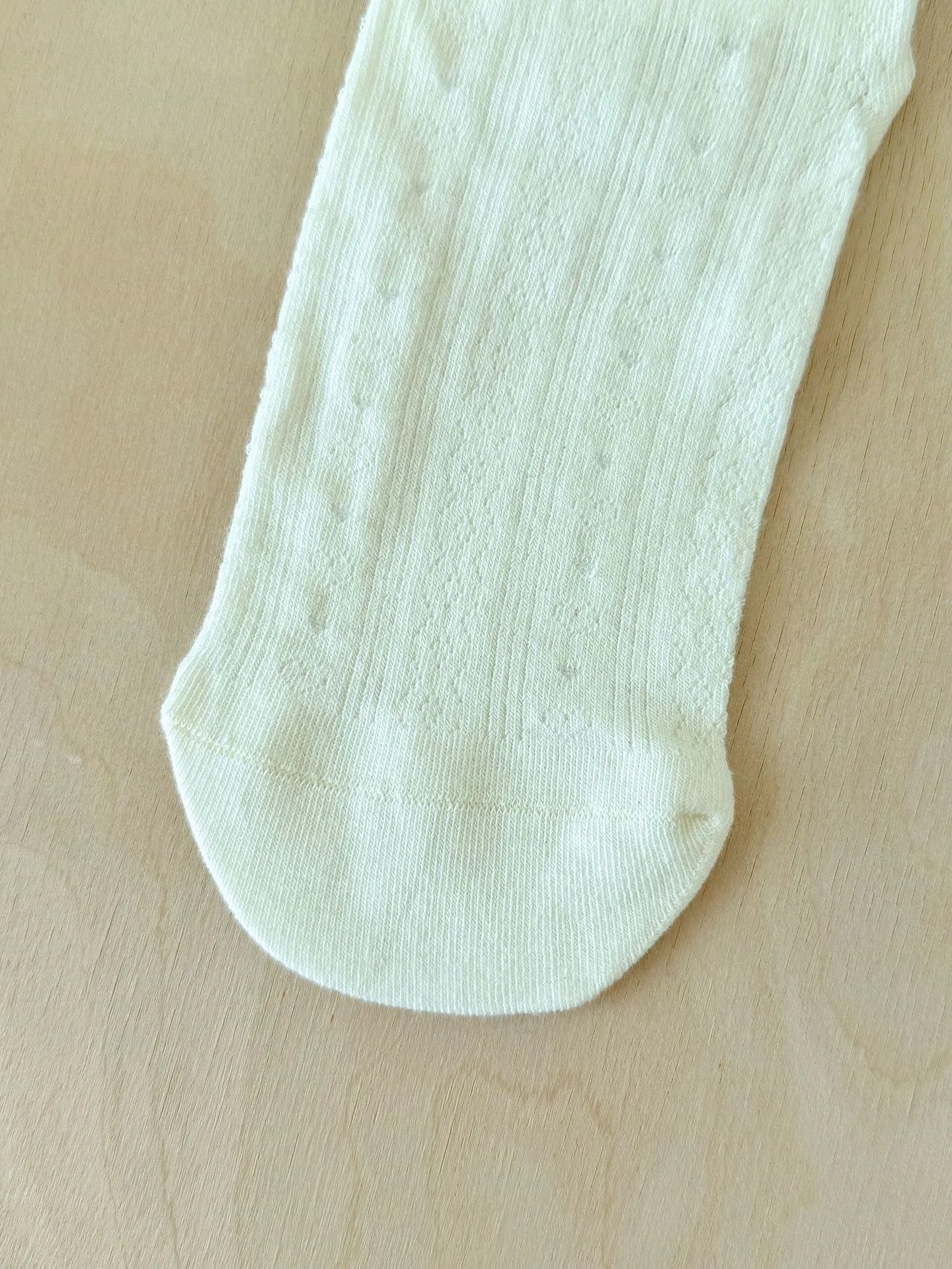 Design Embroidered Cloud Patch Cream Socks - 22