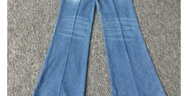 Design Wide-Leg Flared Jeans Blue - 10
