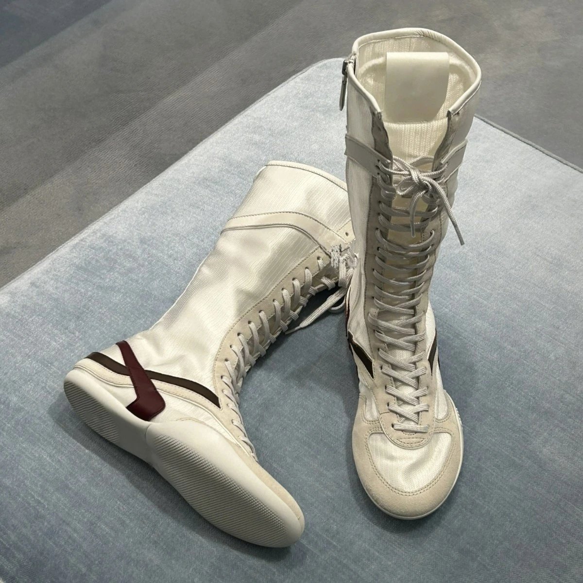Design High-Top Lace-Up Combat Boots White with Burgundy Accents