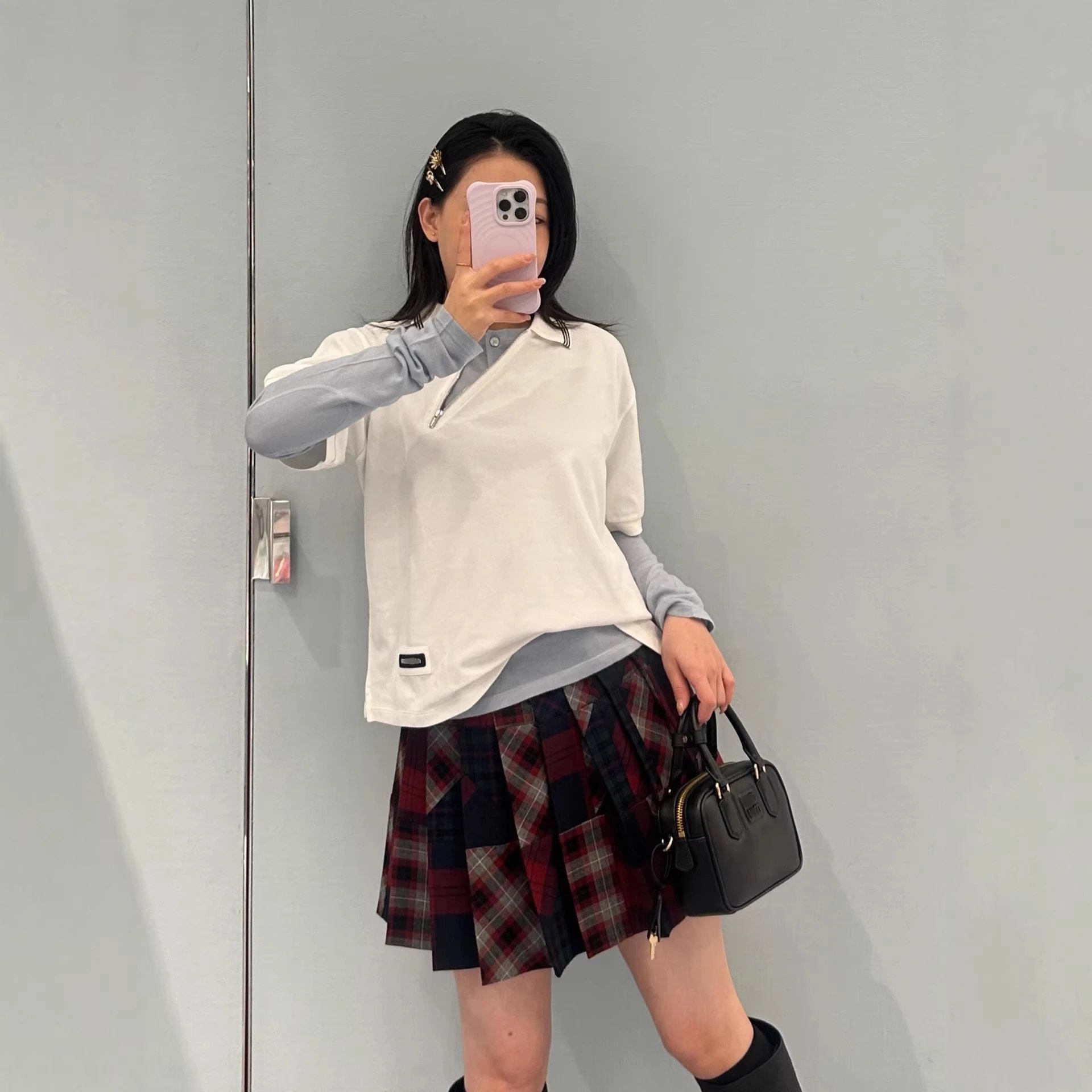 Cream Half-Zip Collar Polo Shirt Brown Pleated Skirt Set