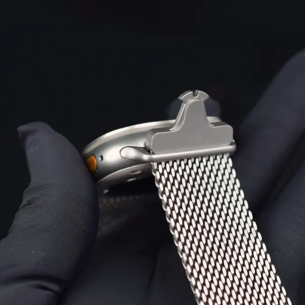 Apple Milanese Loop Watch Band Black and Silver Smartwatch Strap Smartwatches - 10