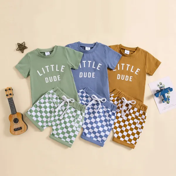 Design Little Dude Green Graphic T-Shirt and Checkerboard Shorts Set - 2
