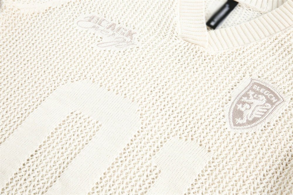 Design BLACK Energy 01 V-Neck Knit Sweater Cream Sweater - 10