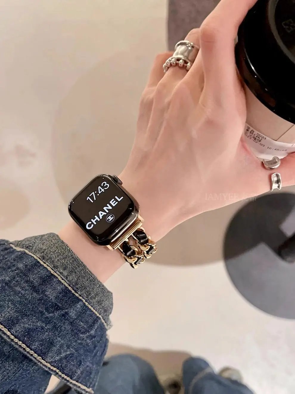 Apple Watch with Rose Gold Metal Link Bracelet Smartwatch - 5