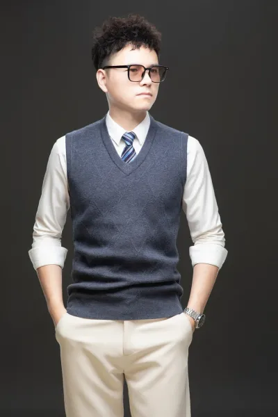 Design V-Neck Knit Vest Navy Blue Vest Top - 62