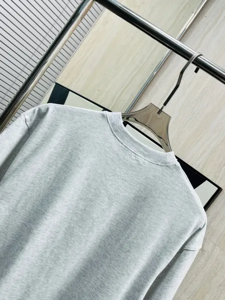Design Bow Embroidery Crewneck T-Shirt Light Gray - 10