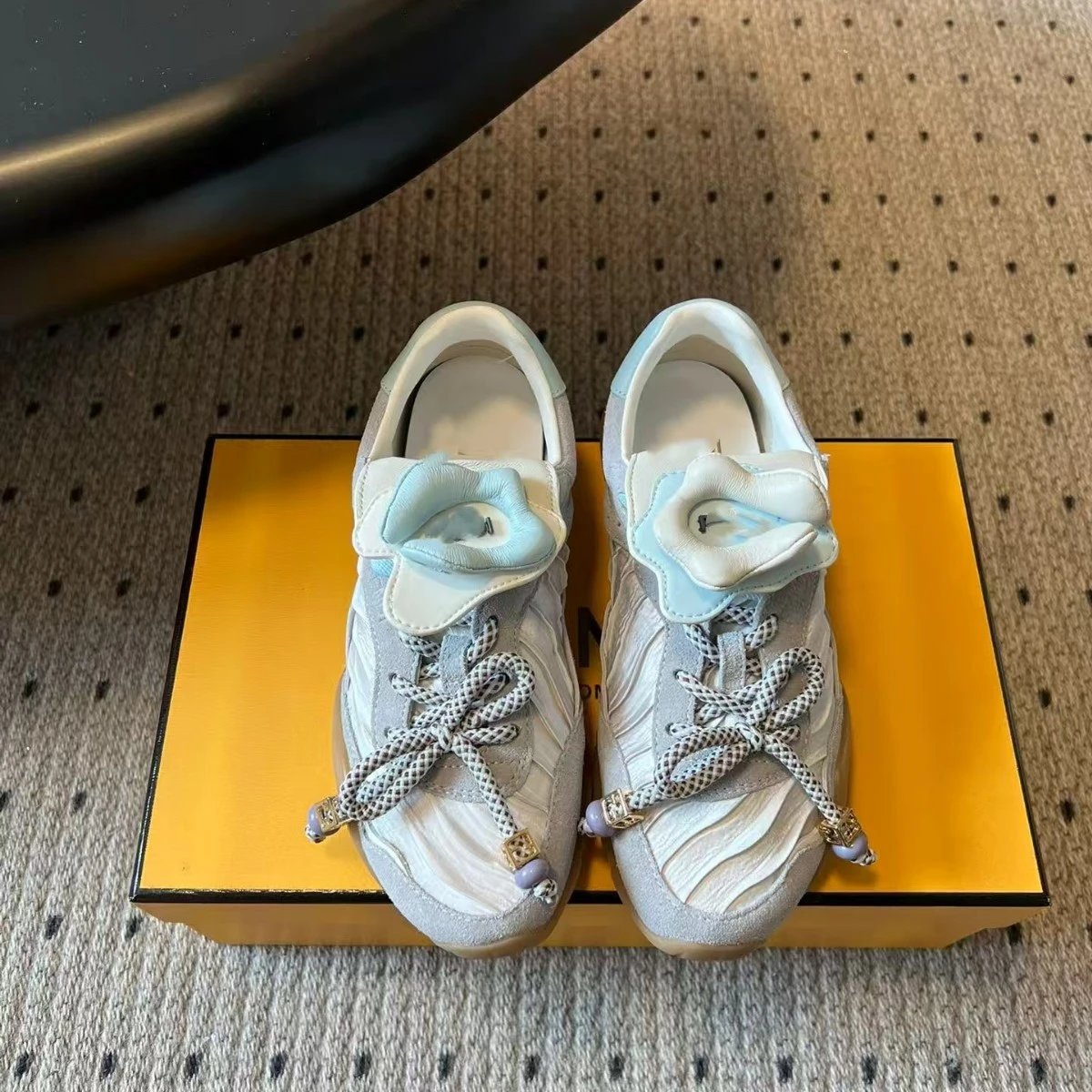 Gucci Rhyton White Blue Floral Decorative Sneakers