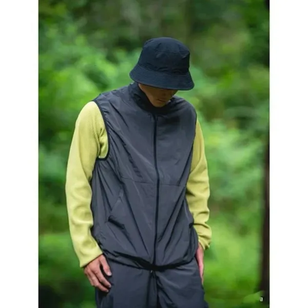 Design Grid-Textured Zip-Up Vest Olive Green Vest Outerwear.vest - 8