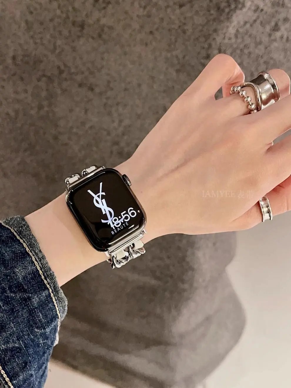 Apple Watch with Rose Gold Metal Link Bracelet Smartwatch - 30