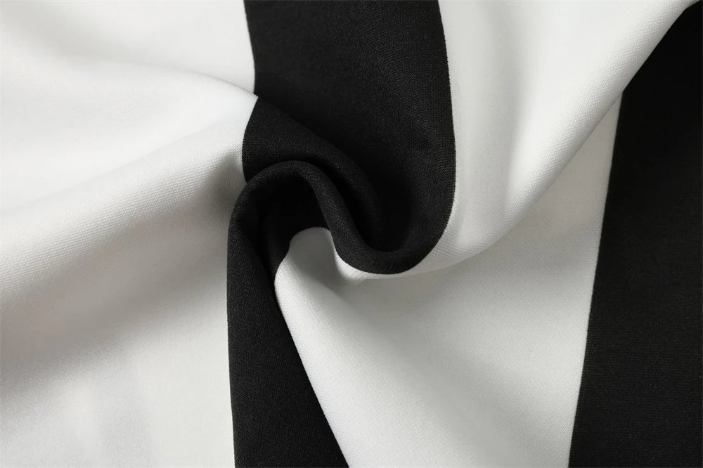 Design Taelplus Dove Stripe Jersey White / Black Jersey - 10