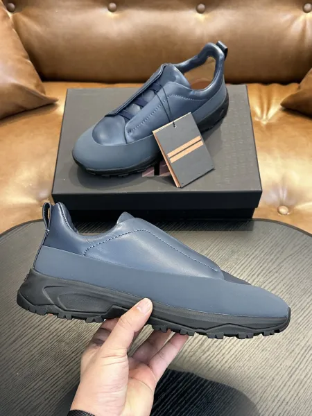 Design Slip-On Chunky Sneakers Gray / White - 8