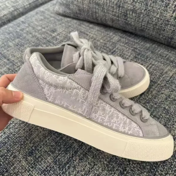 Dior B23 Low Top Gray Oblique Print Sneakers - 1