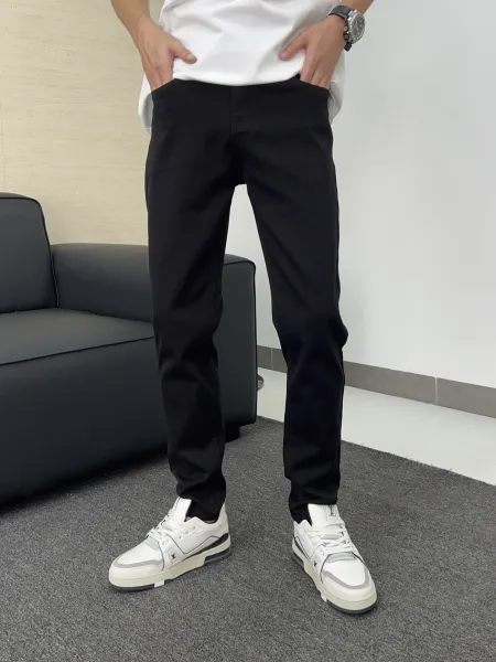 Off-White White Denim Jeans with Industrial Tag - 19