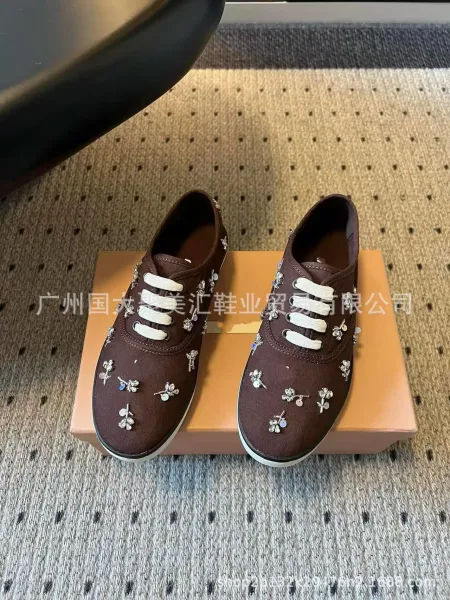Design Swarovski-Embellished Canvas Sneakers Beige Sneakers - 24