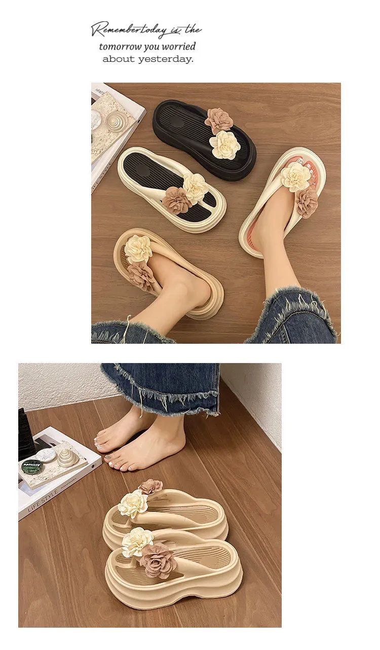 Crocs Sport Clog Beige Sandals - 8