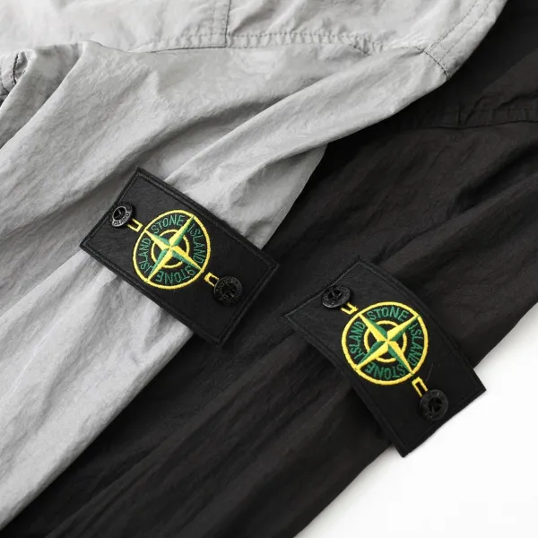 Stone Island Shadow Project Reflective Jacket Black and Silver Outerwear - 16