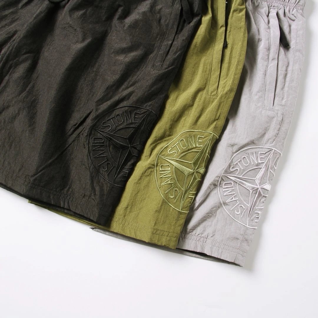 Stone Island Shadow Project Nylon Metal Shorts in Olive, Black, and Silver - 11