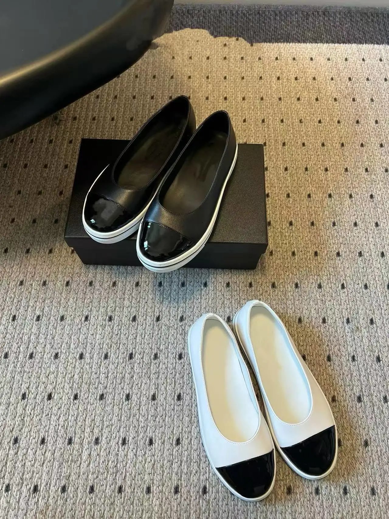 Chanel Two-Tone Cap-Toe Ballet Flats White and Black Casual Shoes - 4