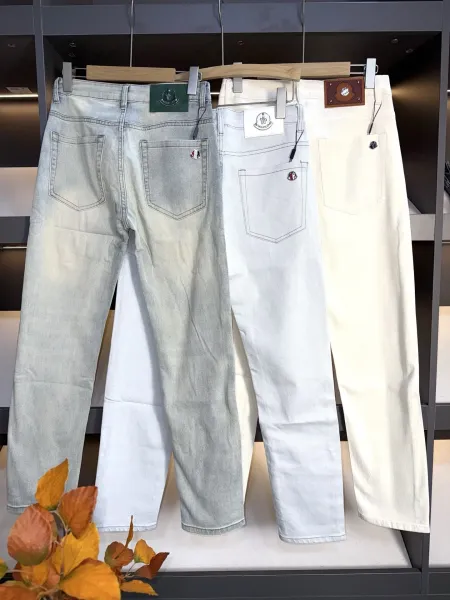 Moncler Jeans Light Wash Denim Jeans - 5