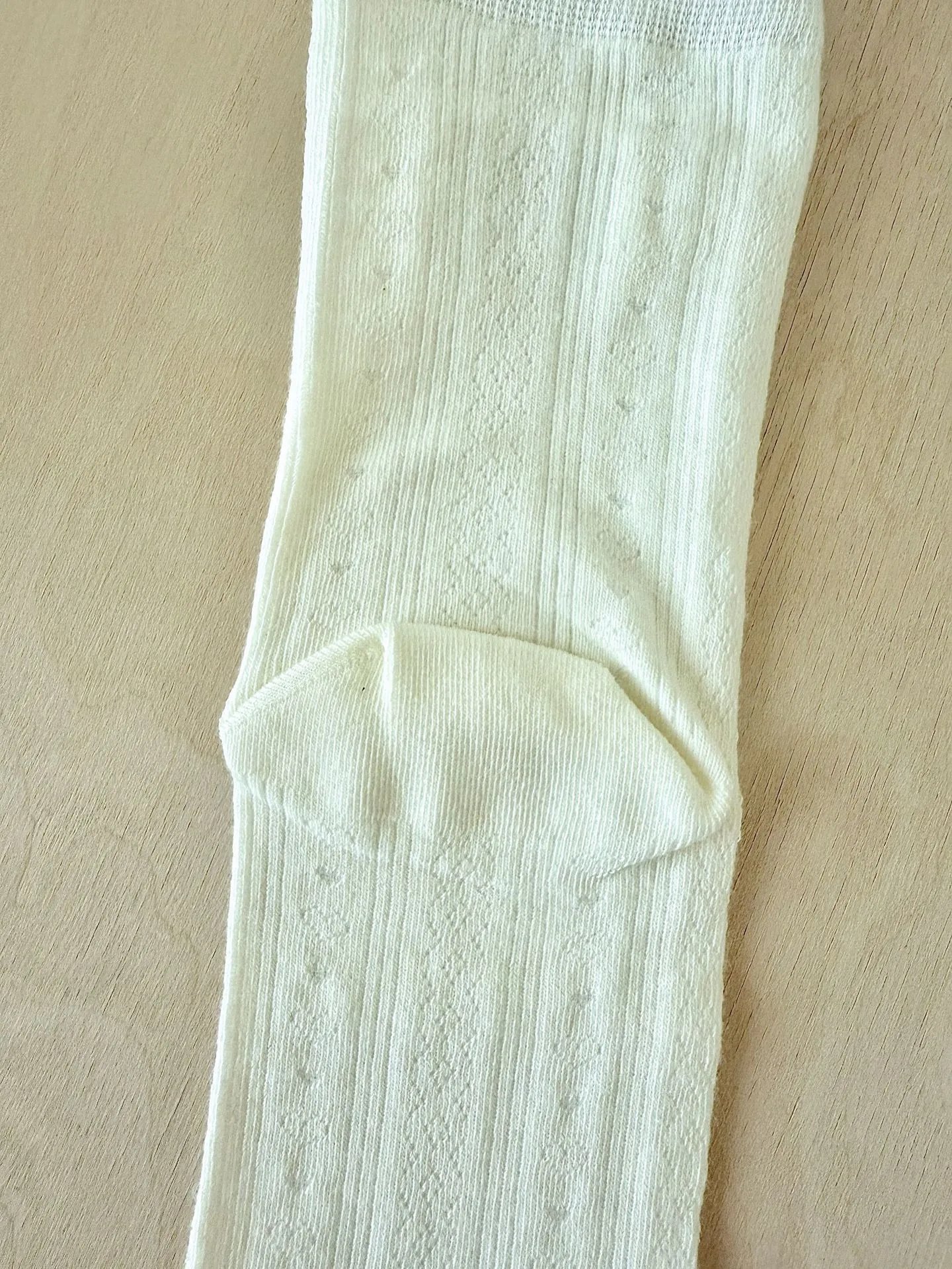 Design Embroidered Cloud Patch Cream Socks - 24