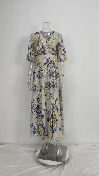 Design Floral Print V-Neck Wrap Maxi Dress in Light Blue and Red - 27