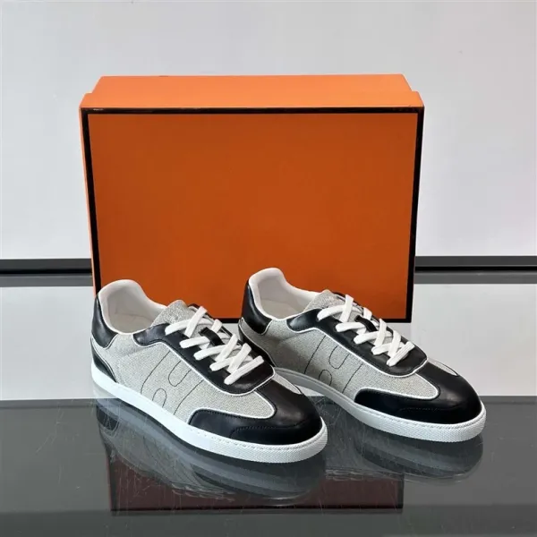 Hermès Oran Sneakers White with Gum Sole Sneakers - 7