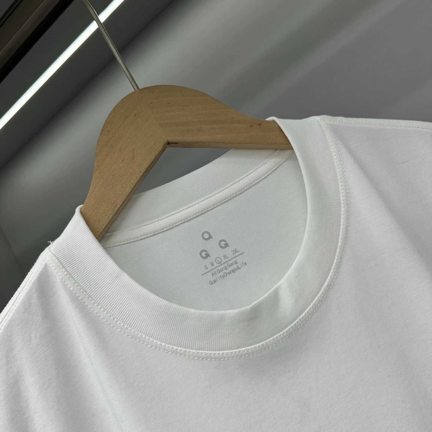 Design Minimalist Logo Tee White T-Shirt - 10