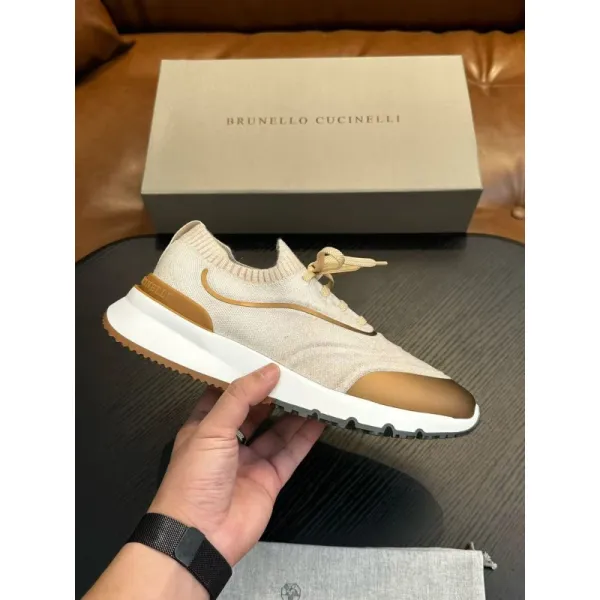 Design Brunello Cucinelli Knit Sneaker Beige and Tan Sneakers - 1