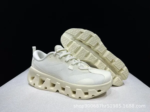 Kith x On Running CloudTec Gray Sneakers Chunky Sneakers - 20