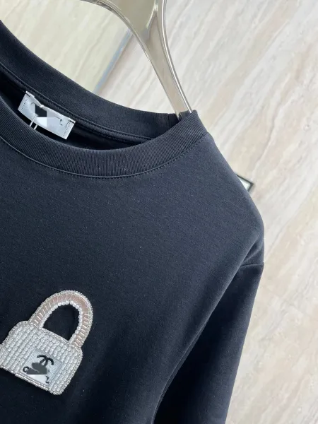 Chanel Lock Embroidery Pink T-Shirt - 6