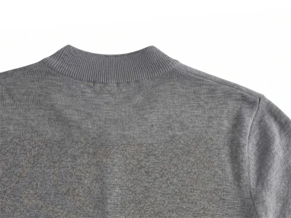 Design Short-Sleeve Knit Sweater in Light Gray with Diagonal Ribbed Texture - 18