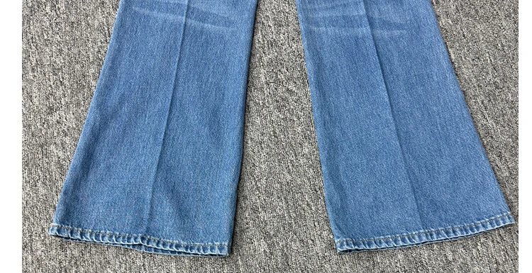 Design Wide-Leg Flared Jeans Blue - 27