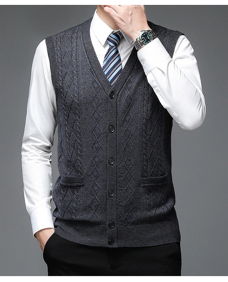 Design Cable Knit V-Neck Cardigan Vest Burgundy Outerwear - 18
