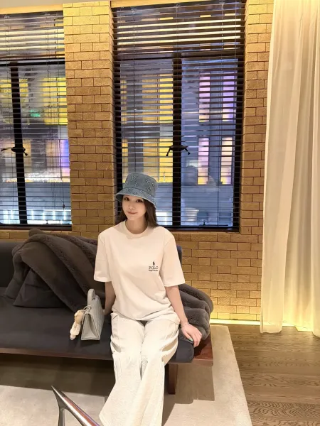 Polo Ralph Lauren Small Pony Logo T-Shirt Off-White T-Shirt - 32