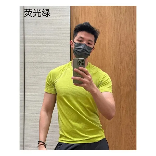 Design Textured Performance T-Shirt Gray - 10