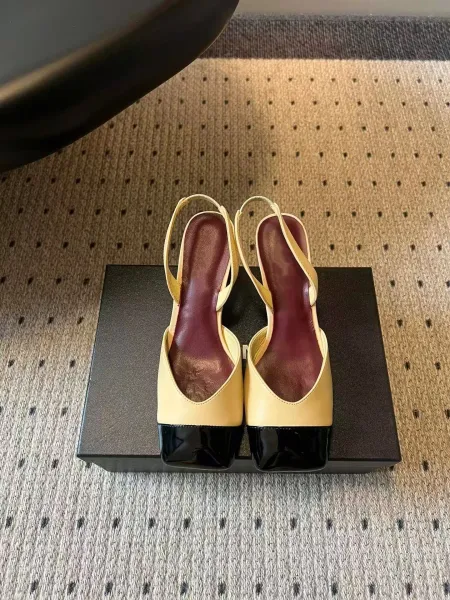 Design Slingback Block Heel in Beige and Black Patent - 1