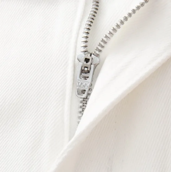 Off-White White Denim Jeans with Industrial Tag - 13