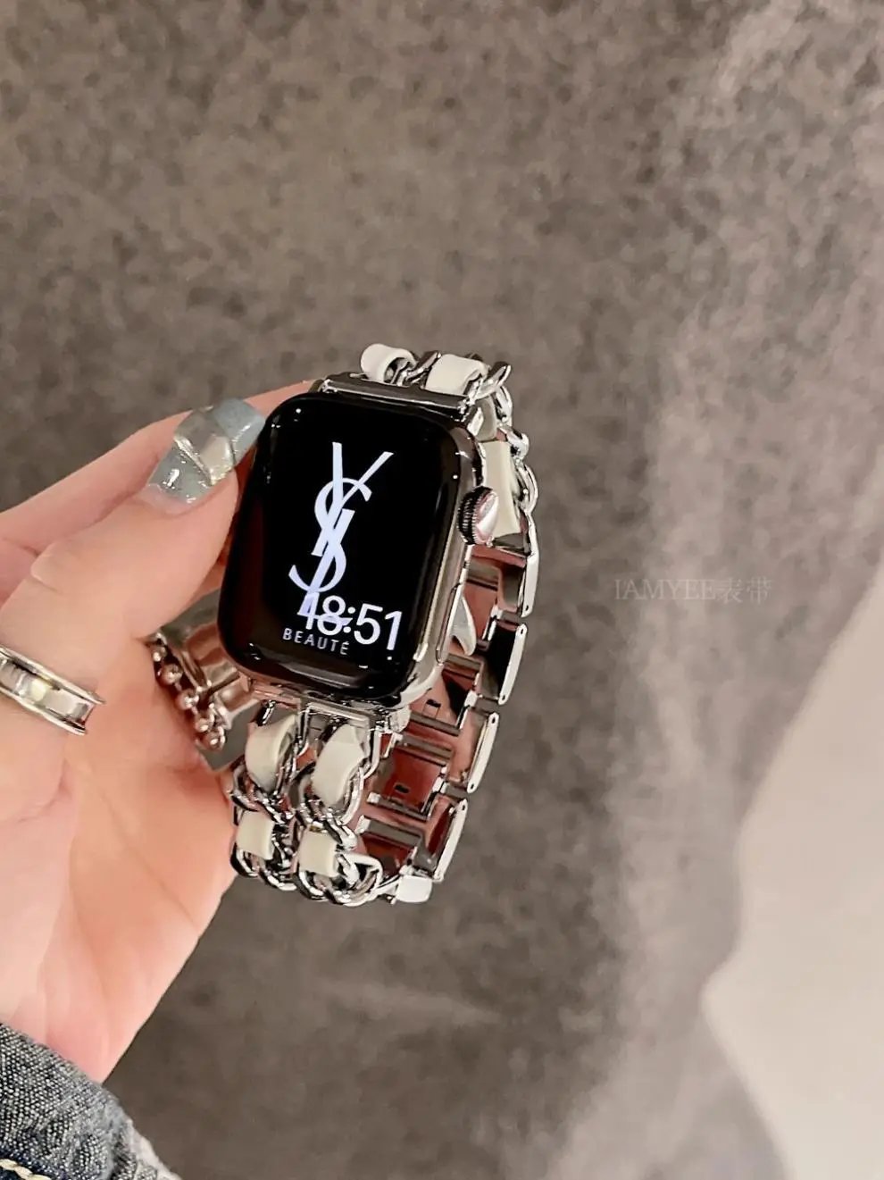 Apple Watch with Rose Gold Metal Link Bracelet Smartwatch - 31