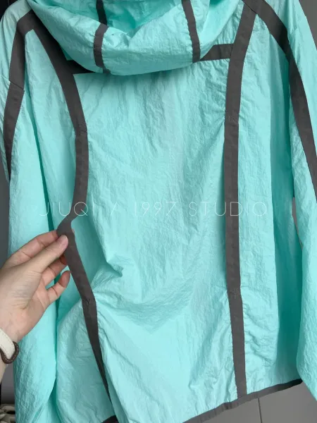 Design HWH GERA Windbreaker Jacket in Light Gray with Lavender Trim Outerwear.windbreaker - 14