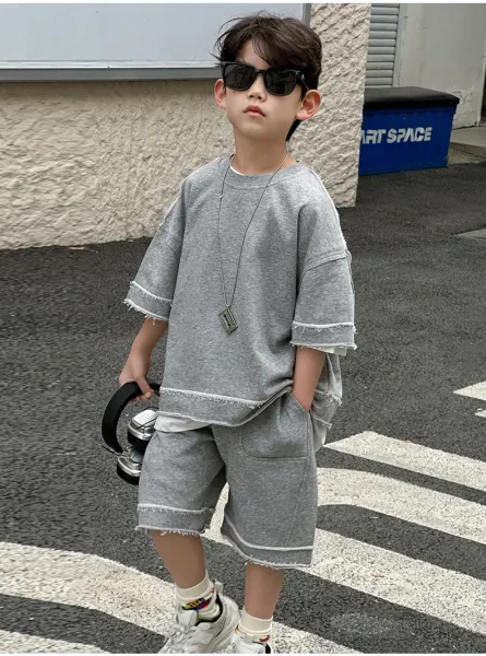 Design Oversized Frayed Hem Gray Set with Cassette Necklace and Chunky Sneakers Casual Set - 10