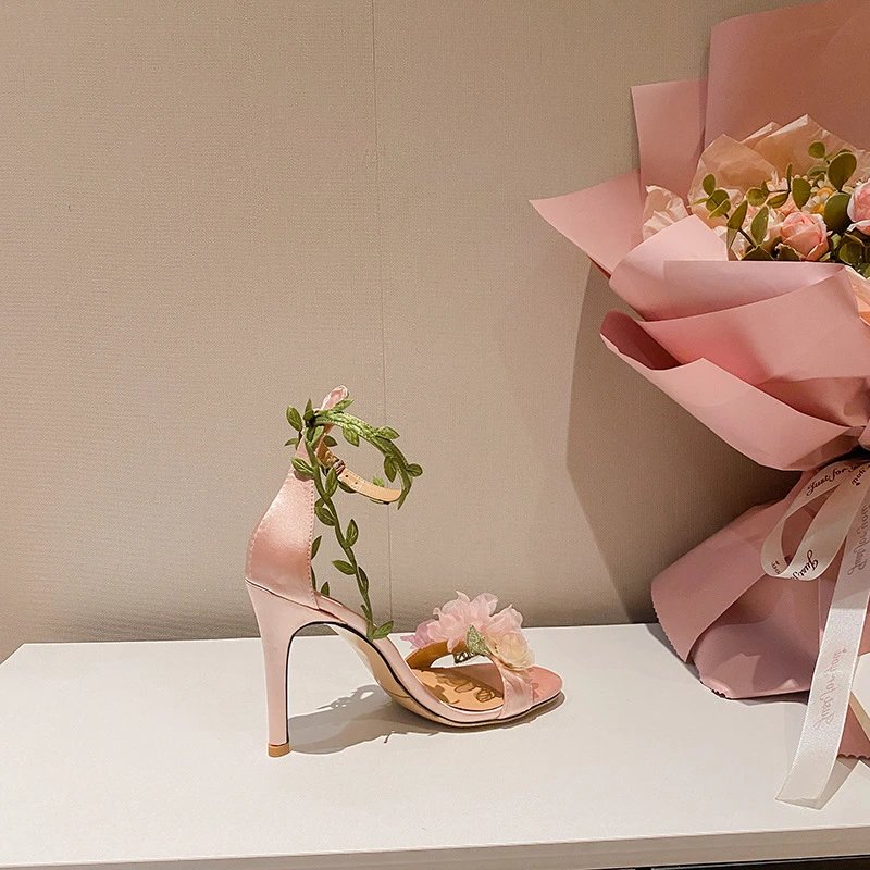 Design Floral Vine Ankle-Strap Stiletto Heels White - 4