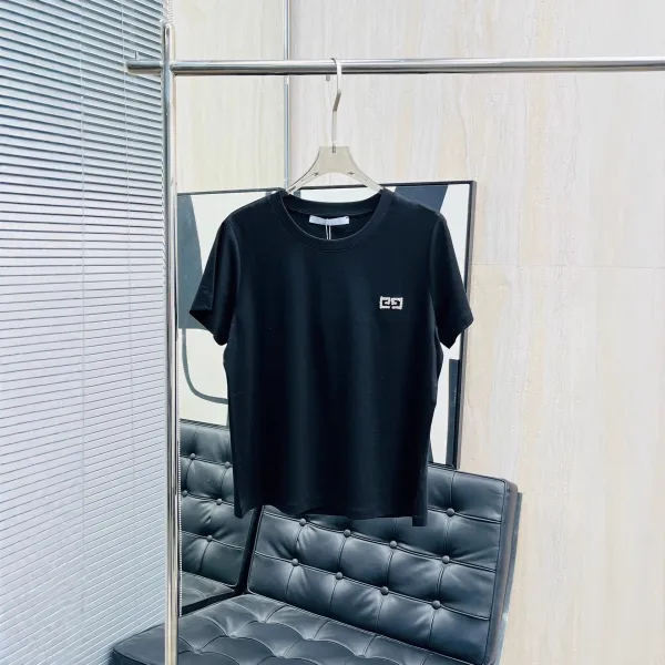 Givenchy 4G Logo Embroidered White T-Shirt - 3