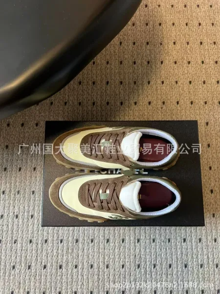 Chanel Runway Sneakers White Navy Beige Sneakers - 27