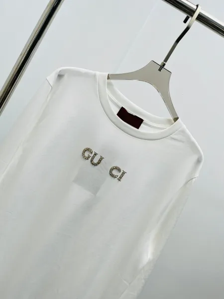 Gucci Crystal-Embellished 'GU CI' Long-Sleeve T-Shirt Black - 11