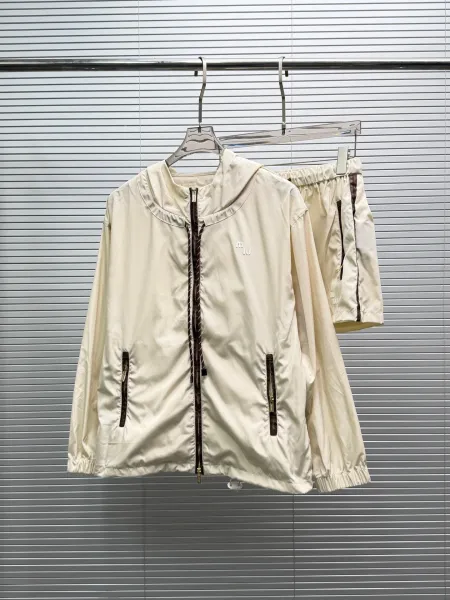 Miu Miu Hooded Windbreaker Set Beige - 1