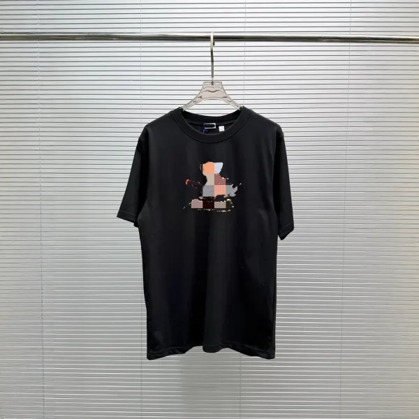 Design Abstract Pixel Art Black T-Shirt - 1