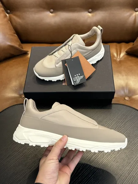 Design Slip-On Chunky Sneakers Gray / White - 26