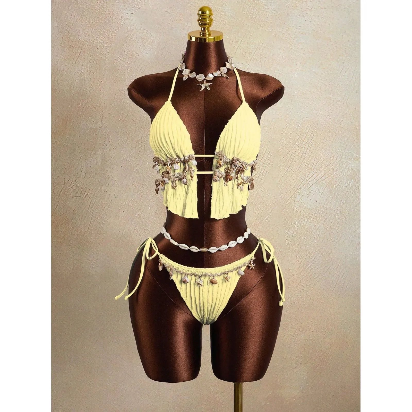 Design Seashell-Embellished Ribbed Yellow Swimwear Set