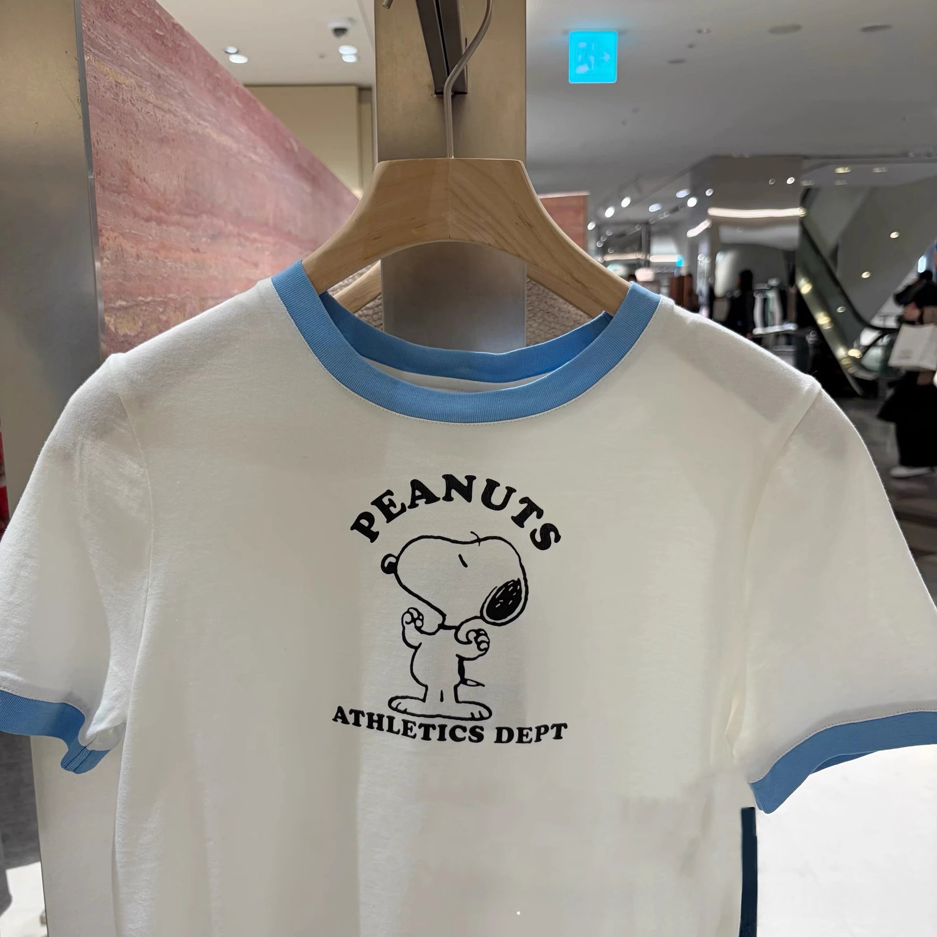 Design Frankie's Pizza Graphic Print Navy T-Shirt T-Shirts - 5