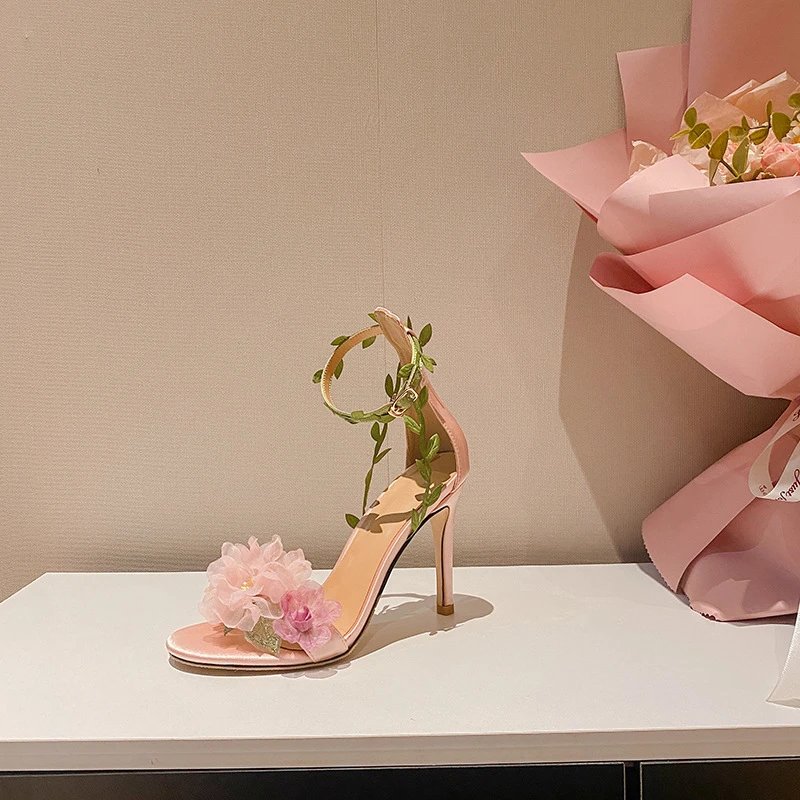 Design Floral Vine Ankle-Strap Stiletto Heels White - 5